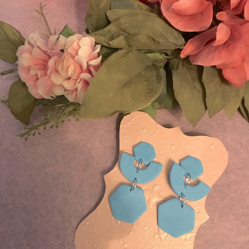 Earings